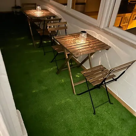 Garden Campo De Ourique - Homestay *
