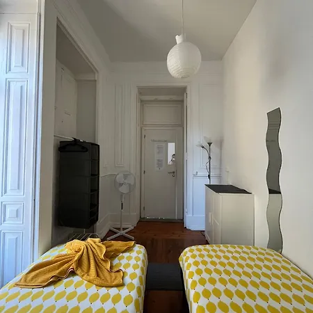 Garden Campo De Ourique - Homestay *