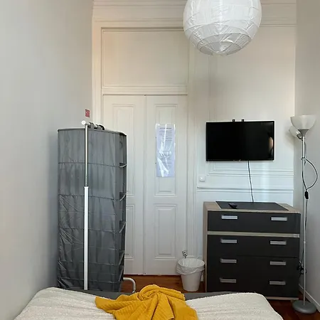 Homestay Garden Campo De Ourique - Lisbon
