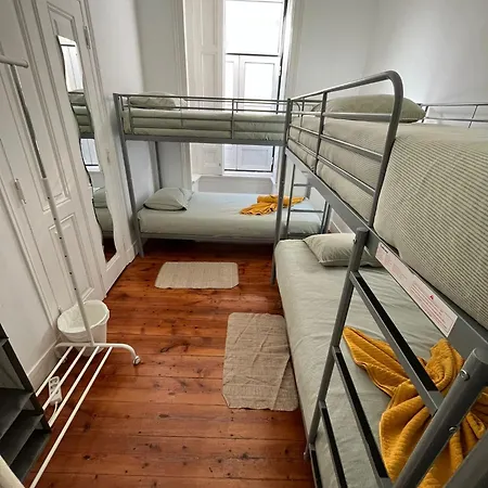 Homestay Garden Campo De Ourique - *