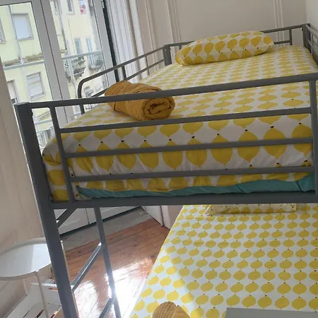 Garden Campo De Ourique - Homestay *