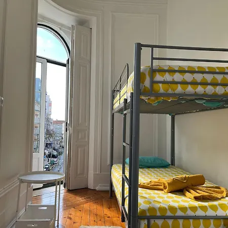 Homestay Garden Campo De Ourique -